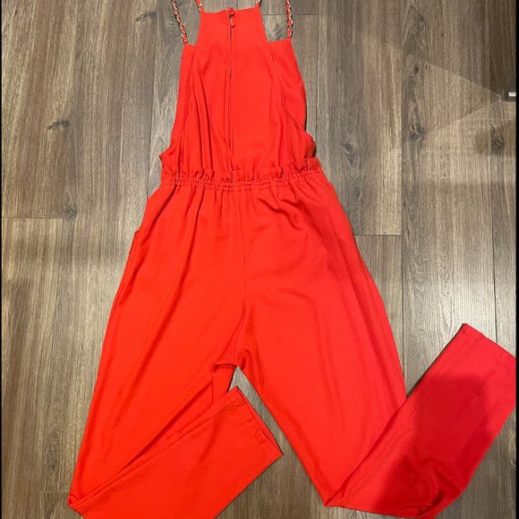 Elegant women's jumpsuit, with gold chain shoulder, size s/m, high quality - Picture 4 of 7